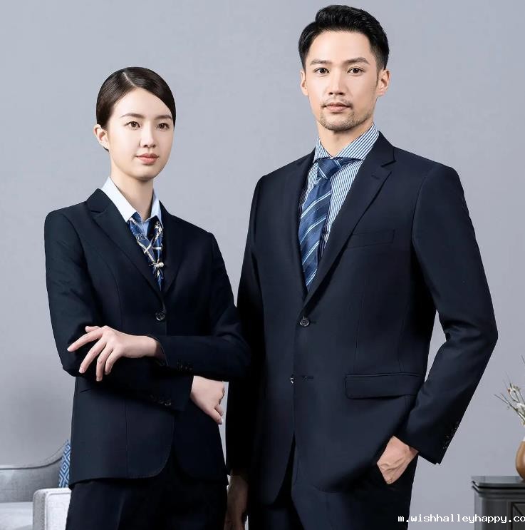 正装西服和中山装的基本区别